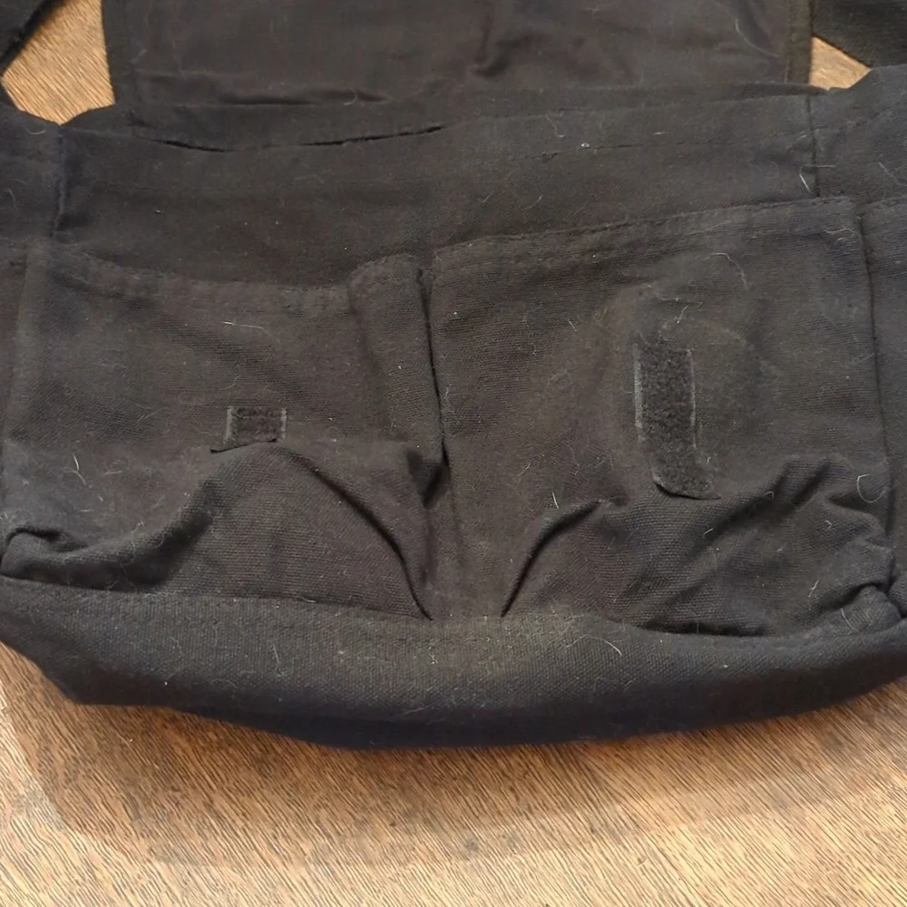 sweetbriar black messenger